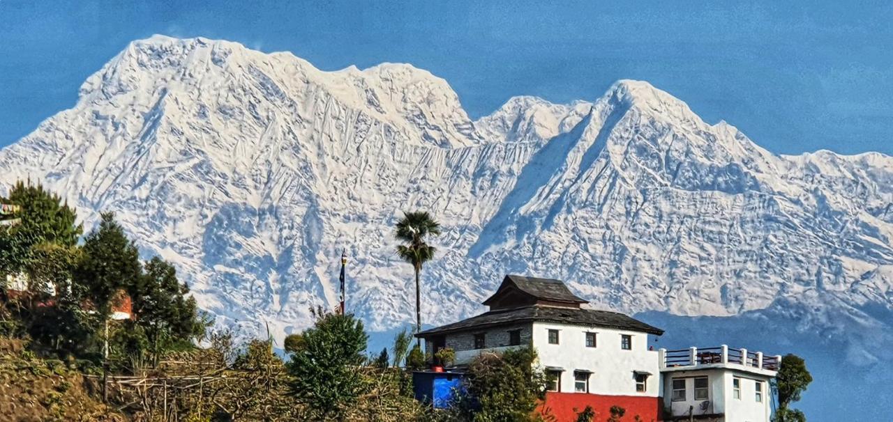 Es Deurali Resort Pokhara Exterior photo